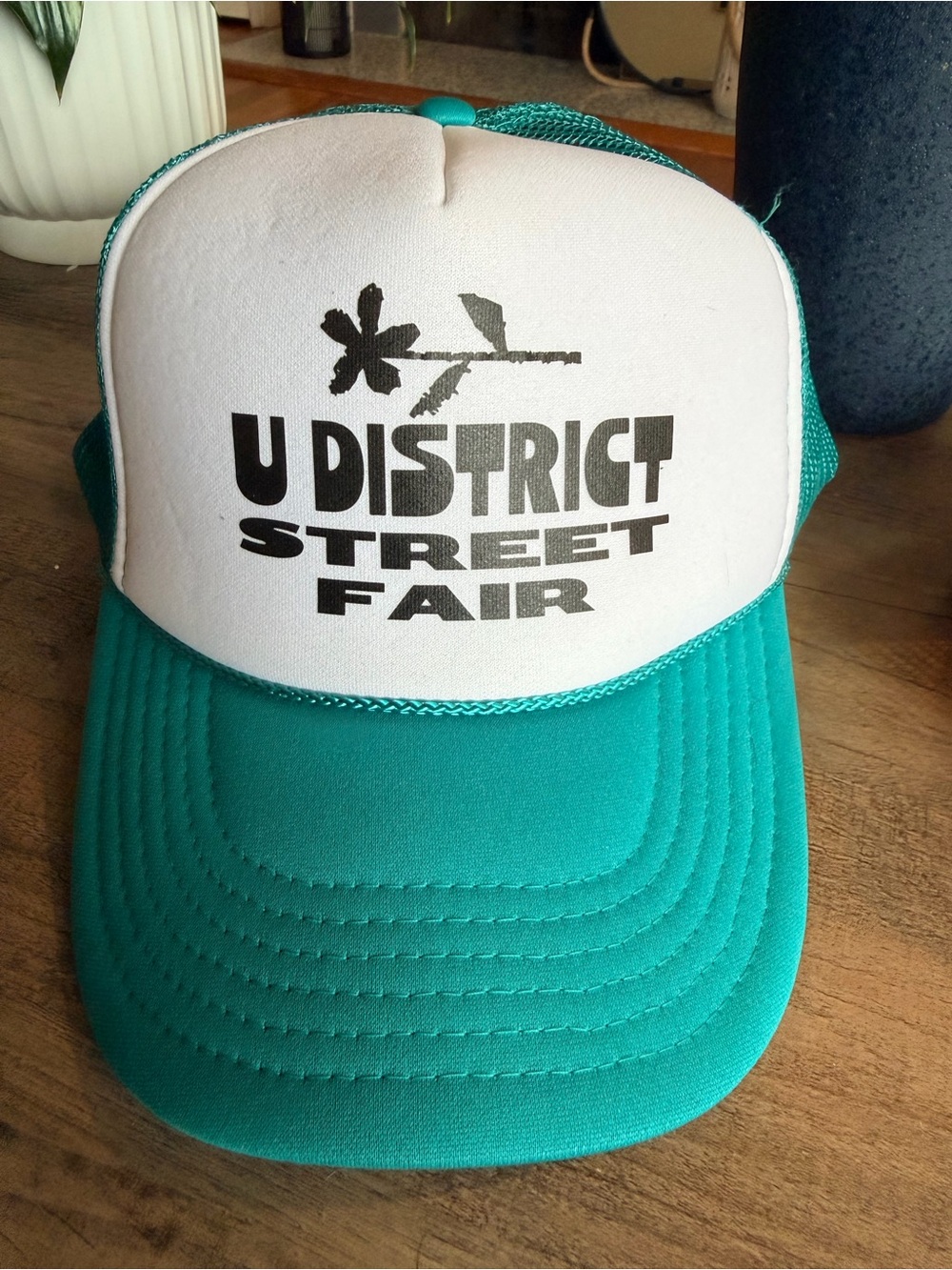 Trucker Hat - Teal & White 🧢